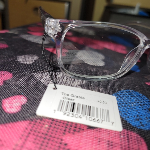 Clear Frame Wayfarer Readers 2.5 Strength NEW w/Case - Picture 6 of 11